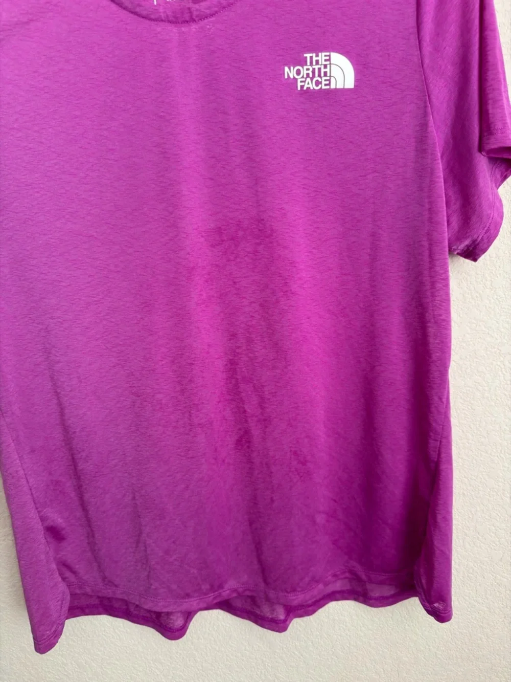 The North Face Reaxion Amp Training Tee Womens XL Purple Heather S/S Gym Shirt - Picture 2 of 8